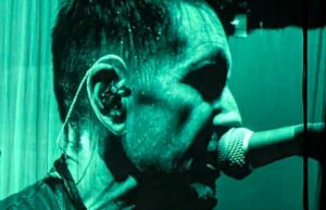 Nine Inch Nails triunfam durante a turnê norte -americana em Oakland Nine Inch Nails triunfam durante a turnê norte -americana em Oakland