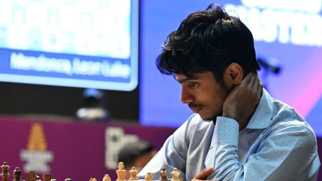 Nodirbek Yakubboev conquistou o título no 61º Memorial Rubinstein: Aravindh Nodirbek Yakubboev conquistou o título no 61º Memorial Rubinstein: Aravindh Chithambaram é o quinto da junta.
