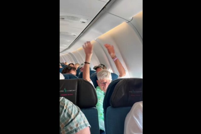Nonna Bards Plane for "Dream" Lágrimas de lágrimas no voo Novo anúncio

