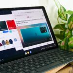 Galaxy Tab S10 Plus em um fundo branco