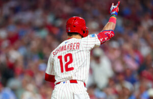 Novo relatório aponta para Kyle Schwarber que deixou os subornos para a preferência recém -revelada Novo relatório aponta para Kyle Schwarber que deixou os subornos para a preferência recém -revelada