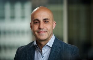 O CEO da Databricks afirma que ele poderá atacar o mercado de banco de dados de IA com US $ 1 bilhão. O CEO da Databricks afirma que ele poderá atacar o mercado de banco de dados de IA com US $ 1 bilhão.