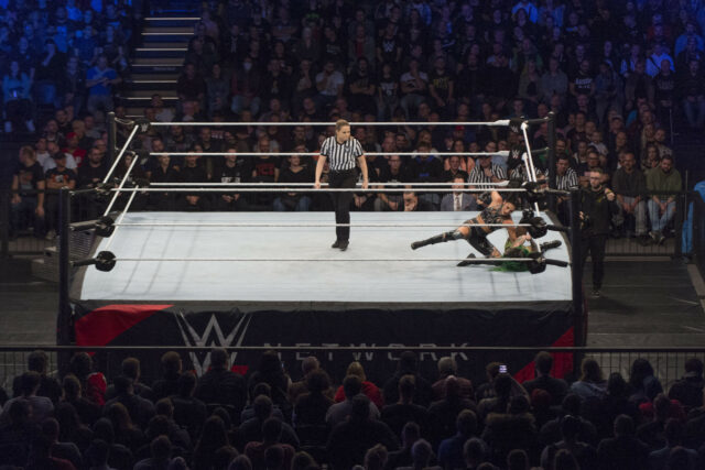 O Campeão da WWE revela ser afastado com lesão legítima

