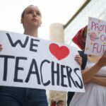 O Departamento de Educação e Dei são apoiados pelos americanos em uma pesquisa escolar nacional. Departamento de Educação, mas não ai