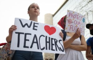 O Departamento de Educação e Dei são apoiados pelos americanos em uma pesquisa escolar nacional. Departamento de Educação, mas não ai O Departamento de Educação e Dei são apoiados pelos americanos em uma pesquisa escolar nacional. Departamento de Educação, mas não ai