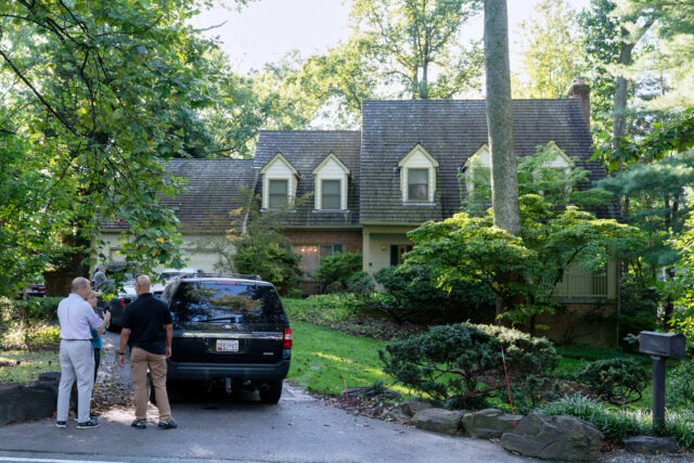 O FBI fala sobre a casa de John Bolton ser o ataque



