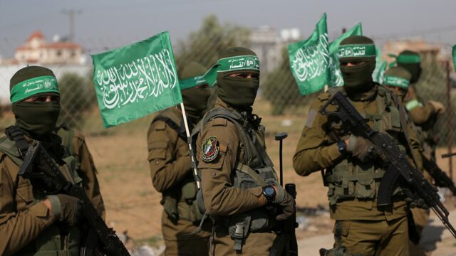 O Hamas Endgame é "longo -termo" e jogou para que todos vejam como Israel empurra mais fundo para Gaza

