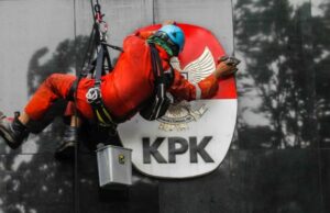 Colle Regent Abdul Aziz pode ser acusado no artigo de TPPU, esta é a sua explicação O KPK começou a se apressar novamente em mim, afirma ser informações sobre sua existência.