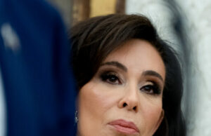 O Senado é confirmado por Jeanine Pirro para atuar como advogado americano da DC O Senado é confirmado por Jeanine Pirro para atuar como advogado americano da DC