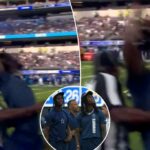 O Star Cowboys Ceddee Lamb é um grande sucesso de Springing Official durante a estadia na linha lateral