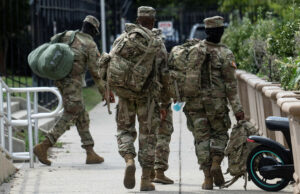 O Virinário Ocidental responde ao chamado de Trump para o suporte da Guarda Nacional DC O Virinário Ocidental responde ao chamado de Trump para o suporte da Guarda Nacional DC