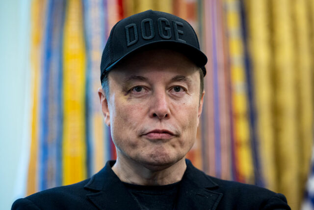 O X de Elon Musk poderia finalmente estabelecer um traje de indenização de US $ 500 milhões



