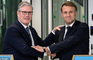 O acordo de migrantes para pequenos barcos do Labour com a França expirará em apenas 11 meses, revela o Ministério do Interior, quando o sistema se preparar para o lançamento nesta semana O primeiro -ministro Sir Keir Starmer e o presidente francês Emmanuel Macron (ambos na foto) anunciaram o novo contrato de retorno no mês passado após uma cúpula em Westminster, mas desaparecerá em junho do próximo ano - apenas 47 semanas - a menos que seja renovado