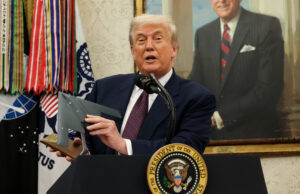 O censo de Trump novamente excluiu imigrantes sem documento O censo de Trump novamente excluiu imigrantes sem documento