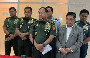 O comandante de Kopassus, Marine e Kopasgat liderado por três estrelas, tornou -se um comandante do corpo O comandante de Kopassus, Marine e Kopasgat liderado por três estrelas, tornou -se um comandante do corpo