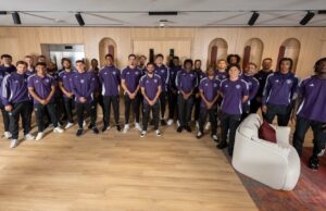 Andy Mitten afirma que o jogador de cara ‘ideal’ Utd em sua colocação ainda está para jogar esse período: ‘Estou informado …’ Toby Colier em ação para o Manchester United contra Leeds em presidente.