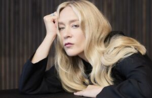 O discurso dos ‘monstros’ iludiu os ‘pontos de conversa’ da Netflix. Para Chloë Sevigny, isso é arte em ação O discurso dos 'monstros' iludiu os 'pontos de conversa' da Netflix. Para Chloë Sevigny, isso é arte em ação