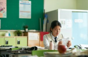O estúdio ‘Parasita’ Barunson E&A apresenta o primeiro teaser da equipe da plataforma de Toronto ‘The World of Love’ (exclusiva) O estúdio 'Parasita' Barunson E&A apresenta o primeiro teaser da equipe da plataforma de Toronto 'The World of Love' (exclusiva)