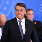 O ex -presidente e major do Brasileiro Trump Ally Bolsonaro colocado em uma prisão em casa