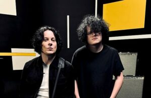 O filho do mini-me de Jack White se parece chocantemente como o roqueiro quando ele faz 18 anos Jack White, 50, comemorou o aniversário de 18 anos de seu filho nas mídias sociais na quinta -feira.