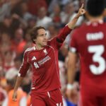 O gol tardio de Laverpool Forurry superou o desafio sustentável de Bournemut