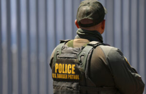 O governo de Uganda e Trump chegam ao acordo sobre o acordo de migrantes O governo de Uganda e Trump chegam ao acordo sobre o acordo de migrantes