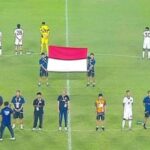 O jogador da equipe nacional da equipe indonésia Sub-17 cantando a música da terra da minha terra na Copa da Independência, Usuários da Internet: você recebe royalties?