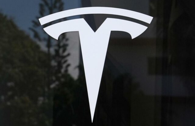 O júri ordena que a Tesla pague US $ 329 milhões pela Crashfall automática e abre com outras queixas caras

