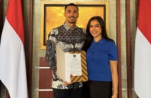 O marido de Vincent Verhaag, Jessica Iskandar, tornou -se oficialmente um cidadão O marido de Vincent Verhaag, Jessica Iskandar, tornou -se oficialmente um cidadão