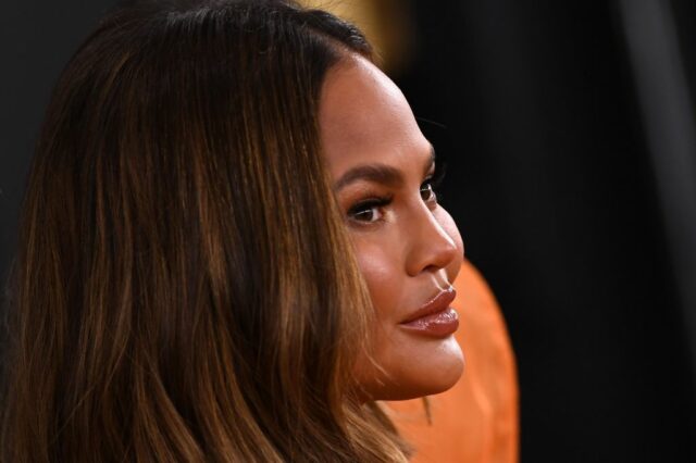O melhor Meghan Markle para o seu show da Netflix é Chrissy Teigen?

