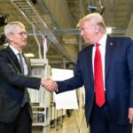 O novo compromisso de 100 bilhões de Apple nos EUA obteve uma isenção tarifária de 100%