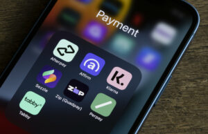 O número de americanos que considera os empréstimos de compra-now, atingiu um recorde de um recorde O número de americanos que considera os empréstimos de compra-now, atingiu um recorde de um recorde