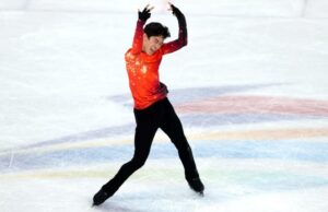 O patinador olímpico dos EUA Nathan Chen Skiping 2026 Medical School Games O patinador olímpico dos EUA Nathan Chen Skiping 2026 Medical School Games