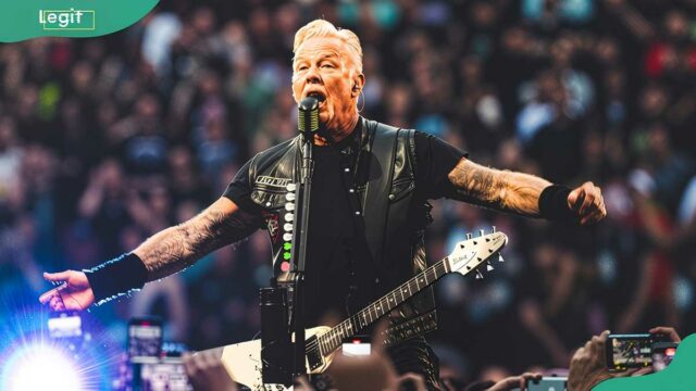 O patrimônio líquido e a história da vida de James Hetfield revelaram: Quão rico é?


