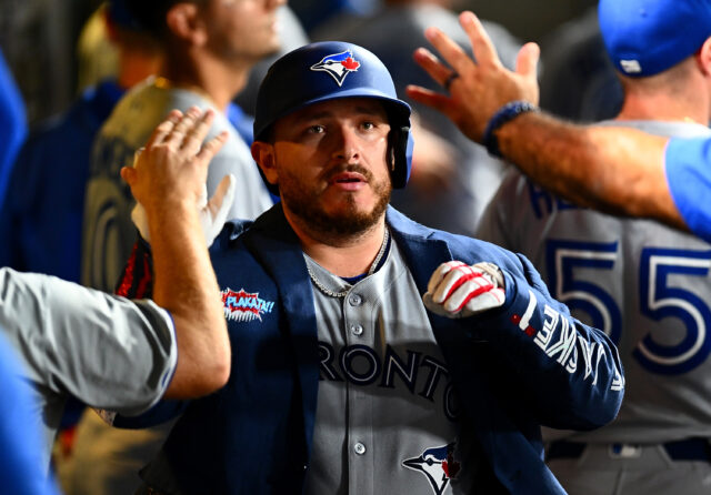 O presidente do Blue Jays envia uma mensagem para o resto da MLB sobre Alejandro Kirk



