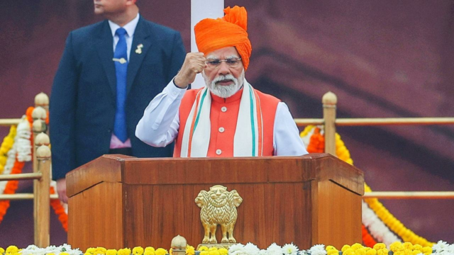 O primeiro -ministro Modi anuncia a missão demográfica para combater a infusão ilegal

