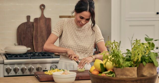 O príncipe Harry e Meghan ficam com a Netflix, mas com um tratamento menor

