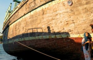 O produtor de ‘The Color Yellow’, June Wairegi, vencedor das portas abertas de Locarno, zomba de ‘Sun and Moon’ (exclusivo) (exclusivo) O produtor de 'The Color Yellow', June Wairegi, vencedor das portas abertas de Locarno, zomba de 'Sun and Moon' (exclusivo) (exclusivo)