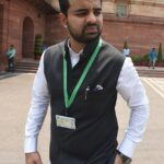 Prajwal Revanna, 34, neta do ex -primeiro -ministro indiano HD Deve Gowda, foi condenado à prisão perpétua após investigações depois que um escândalo da banda sexual o considerou culpado em estuprar uma mulher