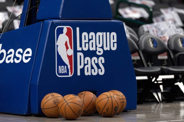 Cada equipe da NBA fará pelo menos dois jogos nacionais de TV nesta temporada e, na quinta-feira, a liga confirmou como parte do programa completo para 2025-26.