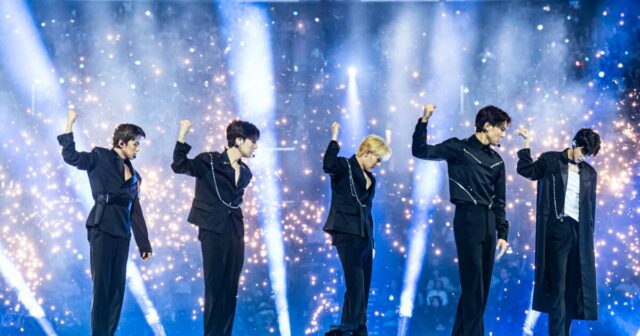 O retorno de Monsta X no KCON após 10 anos mostra que a resistência é uma superpotência

