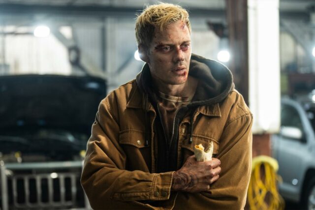 O riacho é ou pular: "fechado" no Hulu, onde papai Scumbag Bill Skarsgård e vigilante Twisted Anthony Hopkins derrotou o clássico boom v. A mil.


