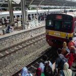 O trem picado foi evacuado, o Bogor Crossing -Jarta KRL KRL voltou ao normal