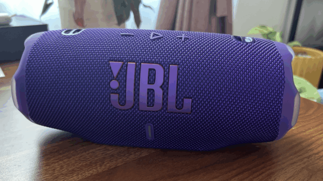 Obtenha o JBL Cobra 6 pelo seu preço mais baixo de todos os tempos!



