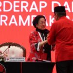 Ofendendo o caso de Hasto, Megawati: assim como isso, o presidente deve intervir
