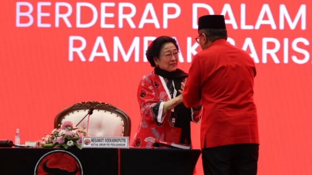 Ofendendo o caso de Hasto, Megawati: assim como isso, o presidente deve intervir

