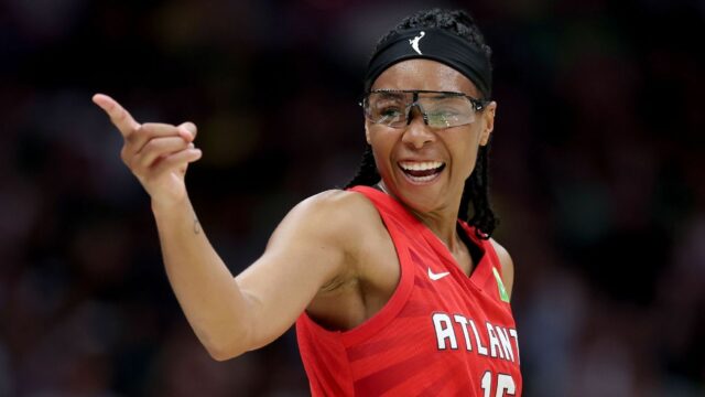Oito quentes são feitos para o último mês da temporada regular da WNBA

