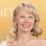 Onde Pamela Anderson mora depois de deixar os Estados Unidos?
