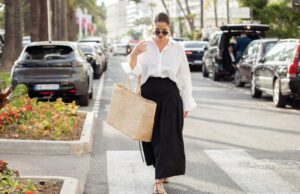 Os 16 tops soltos e do final do verão que unham o estilo Rich Mom-a partir de US $ 7 Os 16 tops soltos e do final do verão que unham o estilo Rich Mom-a partir de US $ 7