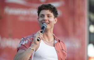 Os altos e baixos do comediante Matt Rife: a controvérsia dos cosméticos Elphos e mais Katie Maloney revela como o comediante Matt Rife quase apareceu nas regras da bomba